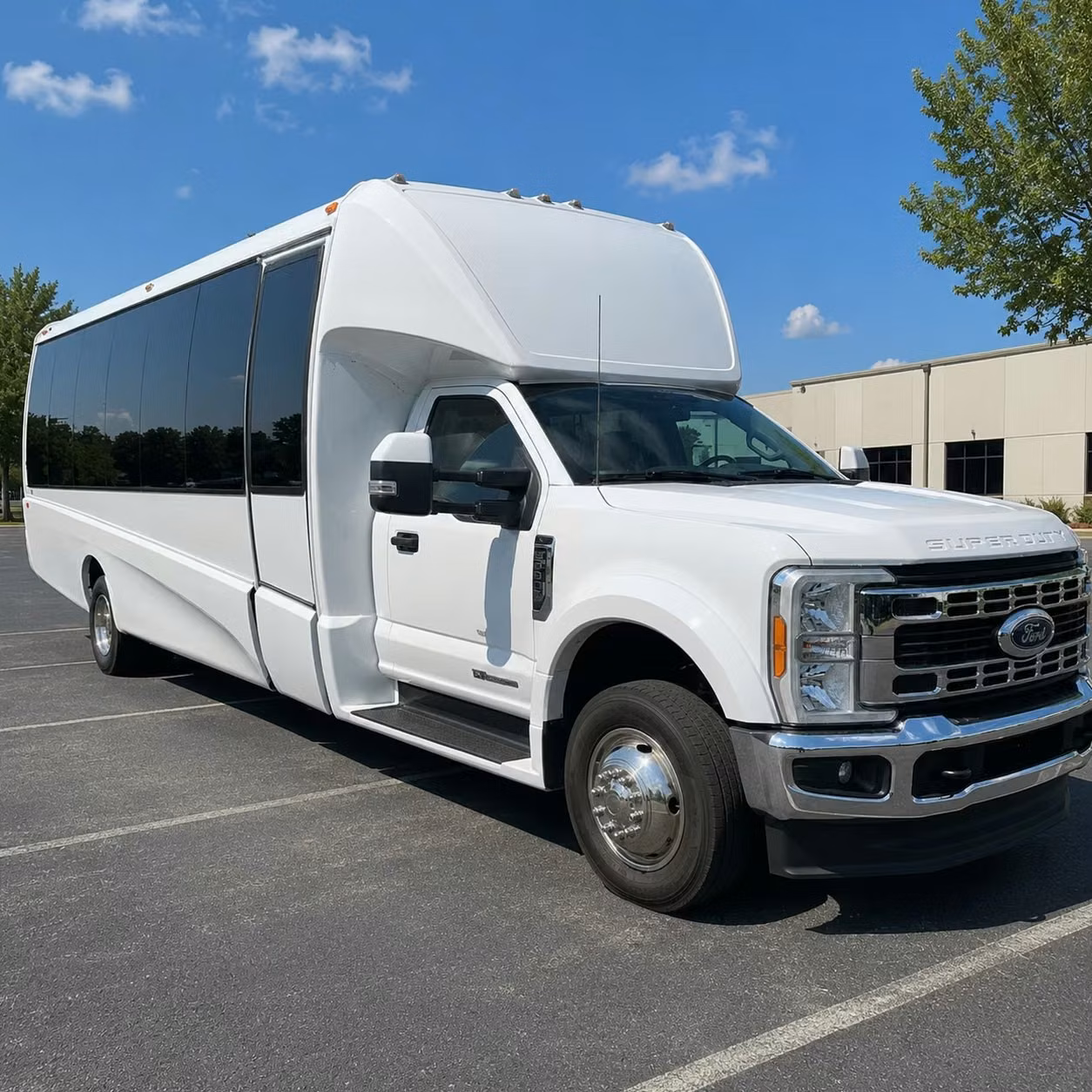 15 passenger minibus