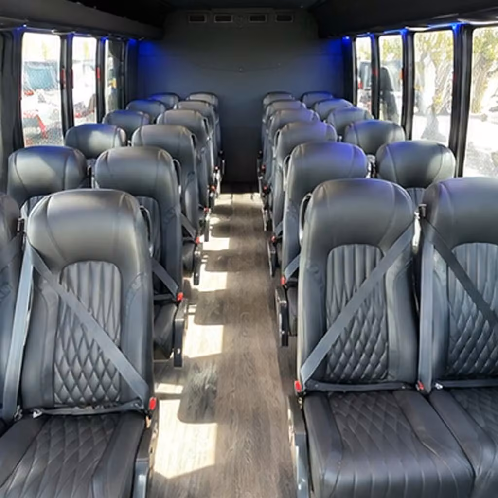 charlotte 25 passenger minibus rental