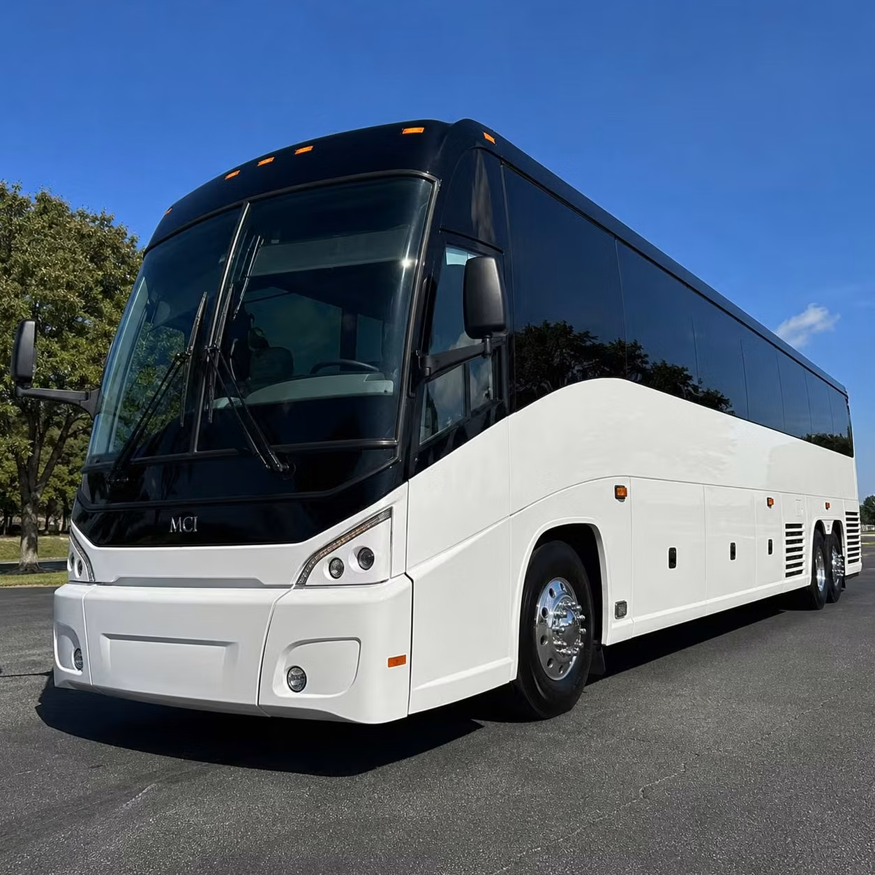 charlotte concert bus rentals to spectrum center and beyond