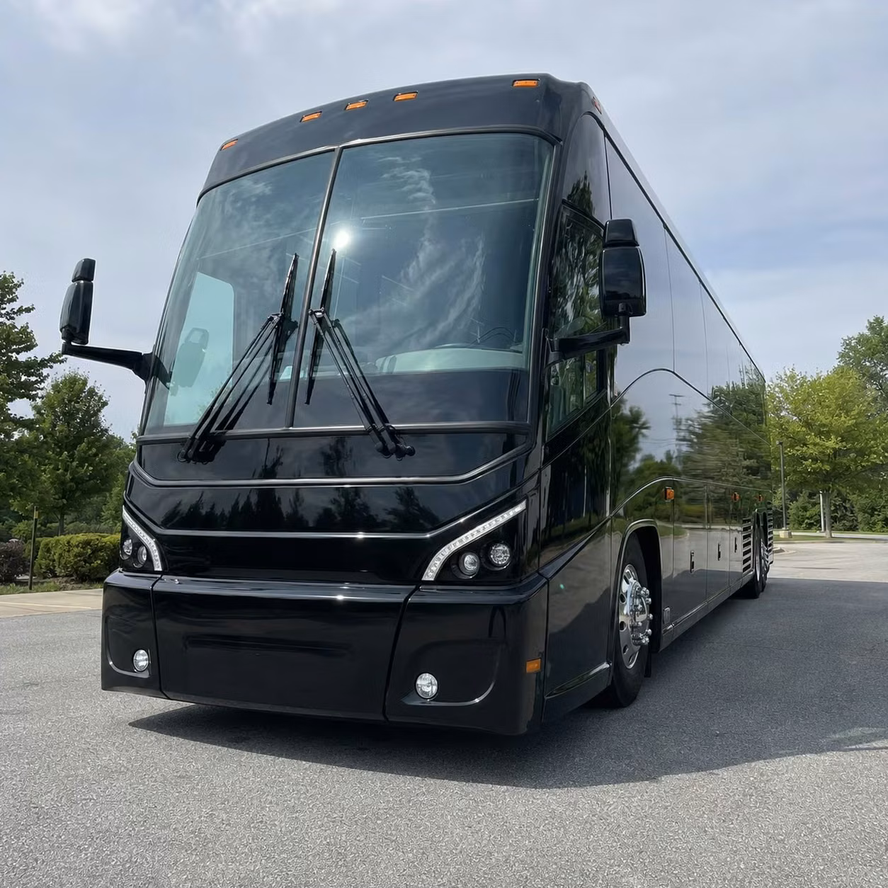charlotte to the carolina coast long distance bus rentals for beach trips