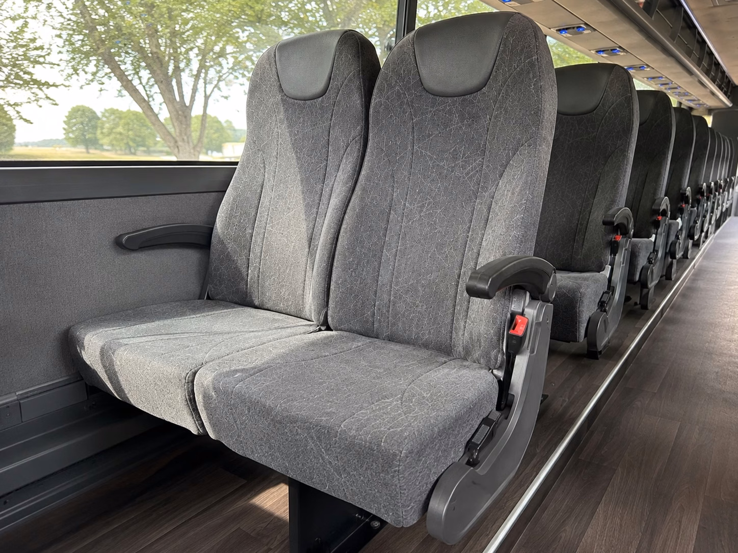 how where and when you re traveling affects charlotte bus rental rates